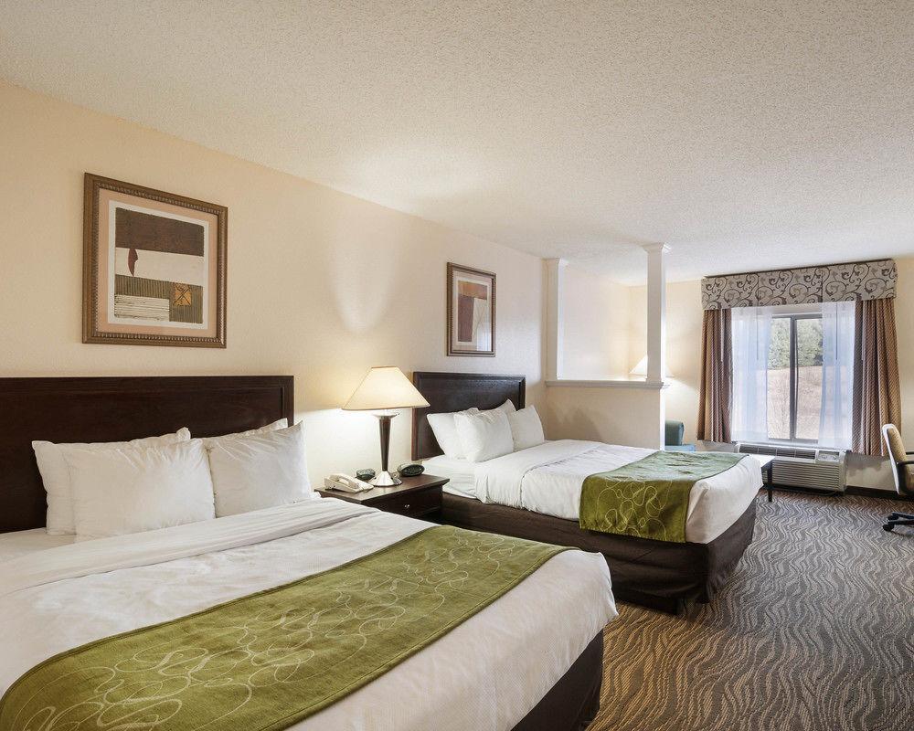 Comfort Suites Abingdon I-81 Bagian luar foto