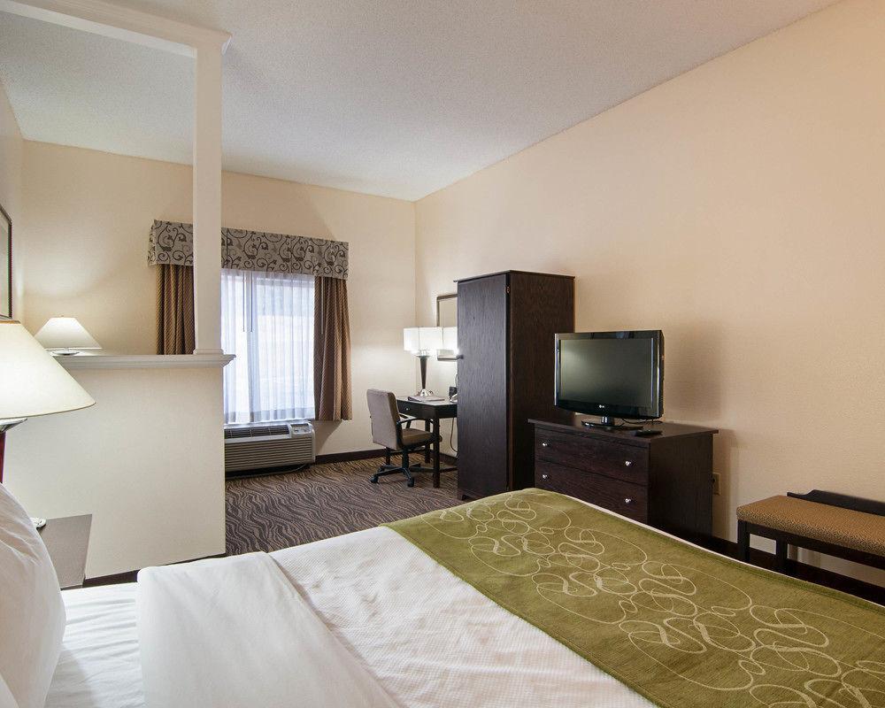 Comfort Suites Abingdon I-81 Bagian luar foto