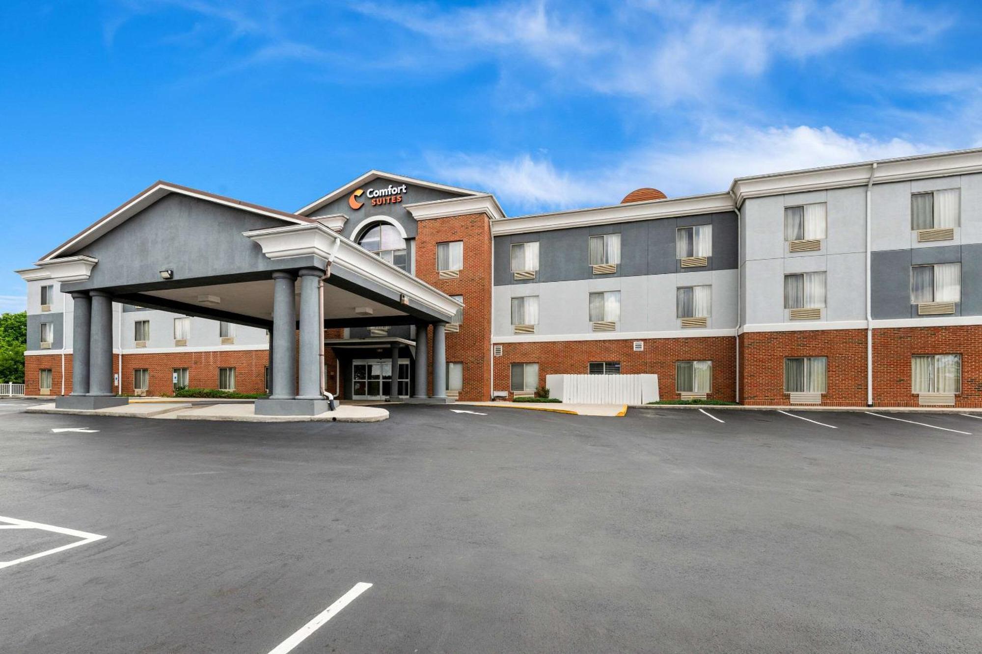 Comfort Suites Abingdon I-81 Bagian luar foto