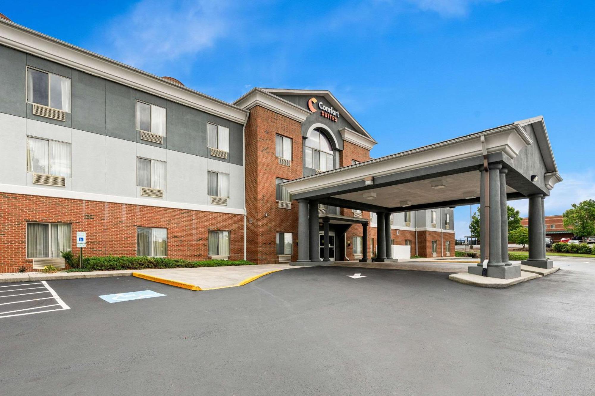 Comfort Suites Abingdon I-81 Bagian luar foto